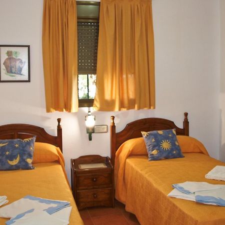 Apartamentos Casa Gil El Bosque Rum bild